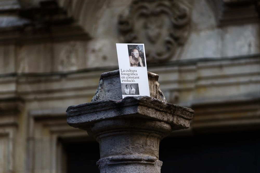 Fotografia a Catalunya (direcció d’art, disseny gràfic, art i cultura, sector públic, web), per DOMO-A | Direcció d’art i disseny gràfic, Barcelona